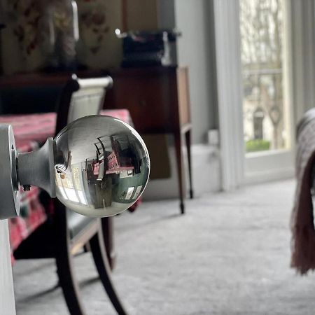 Regency Apartment - Marine Square By Crown Gardens Holiday Homes Brighton ภายนอก รูปภาพ