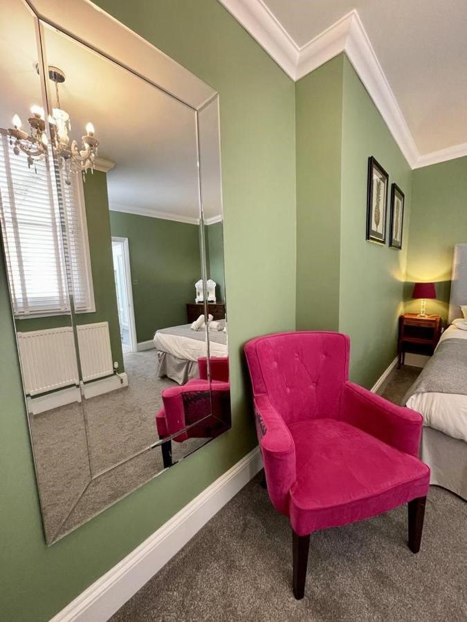 Regency Apartment - Marine Square By Crown Gardens Holiday Homes Brighton ภายนอก รูปภาพ